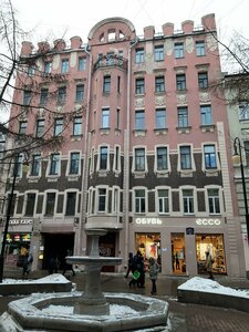 7th Vasilyevskogo Ostrova Line, 38 ، سان بطرسبرغ: صورة