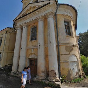 Торжок, Улица Луначарского, 12: фото