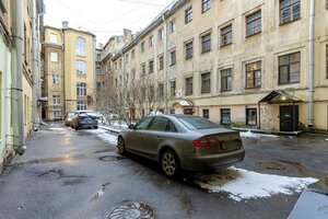 Malaya Morskaya Street, 9, Saint Petersburg: photo