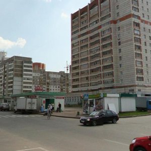 Ulitsa Yuliusa Fuchika, 4А, Kazan: photo