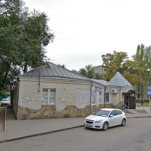 Zavodskaya ulitsa, 10, Engels: photo