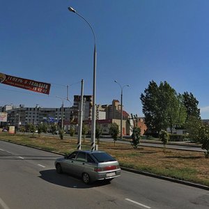 Lva Yashina Street, 5, Togliatti: photo