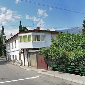 Krasnoarmeyskaya Street, 17, Yalta: photo