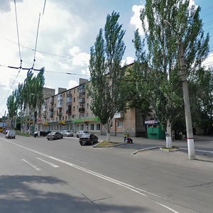 Кропивницкий, Улица Евгения Маланюка, 9: фото