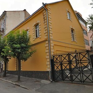 Vulytsia Bohdana Khmelnytskoho, 30А, Chernivtsi: photo