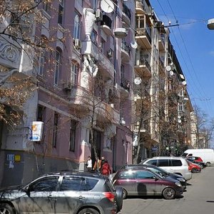 Kostolna Street, 7, Kyiv: photo