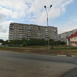 Oktyabrskiy prospekt, 28, Nizhniy Tagil: photo