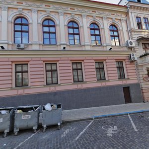 Vulytsia Mitskevycha, 2, Chernivtsi: photo