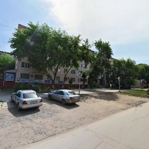 7 microdistrict, 17, Temirtau: photo