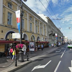 Nevskiy Avenue, 29-31, Saint Petersburg: photo