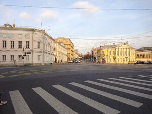 Москва, Яузская улица, 1/15с1: фото