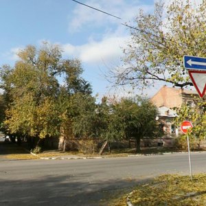 Астрахань, Улица Максима Горького, 10: фото