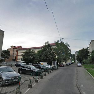 Ploshcha Yevhena Petrushevycha, 1, Lviv: photo