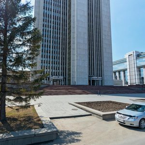 Oktyabrskaya Square, 1, Yekaterinburg: photo