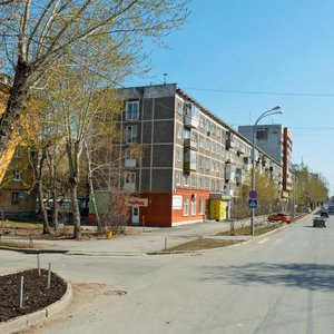 Екатеринбург, Улица Мамина-Сибиряка, 51: фото