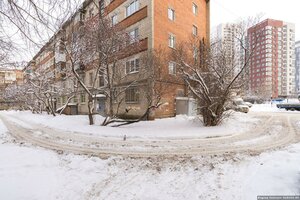 Blyukhera Street, 75к1, Yekaterinburg: photo