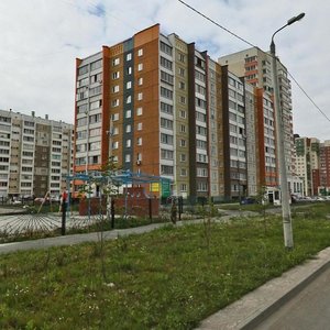 Universiteteskaya Naberezhnaya Street, 88, : foto