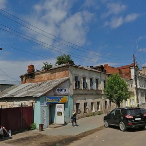Volodarskogo Street, 16, : foto
