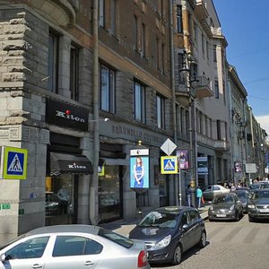 Bolshaya Konyushennaya Street, 19/8, : foto
