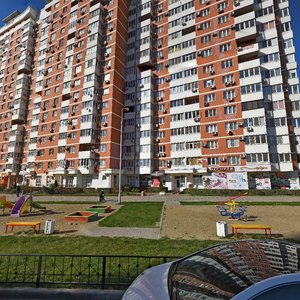 Bulvar Klary Luchko, 10, Krasnodar: photo