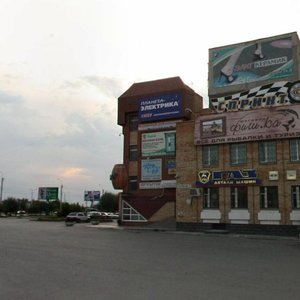 Тюмень, Улица Пермякова, 62к1: фото