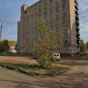 Ulitsa Romana Yerdyakova, No:22, Kirov: Fotoğraflar