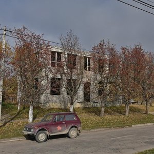 Ессентуки, Новопятигорская улица, 43: фото