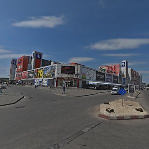 Харьков, Улица Героев Труда, 9: фото