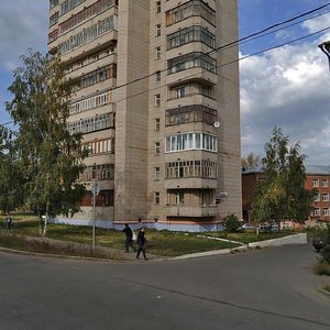 Ordzhonikidze Street, 25, Izhevsk: photo