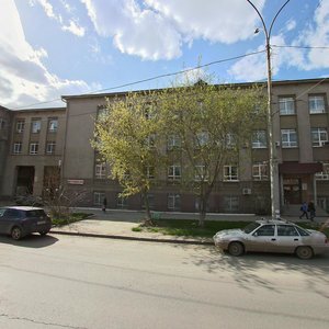 Chelyuskintsev Street, 15, : foto
