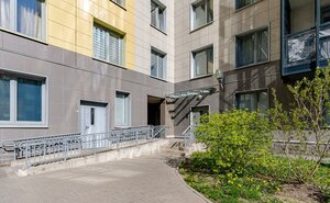 Admirala Konovalova Street, 2-4 ، سان بطرسبرغ: صورة