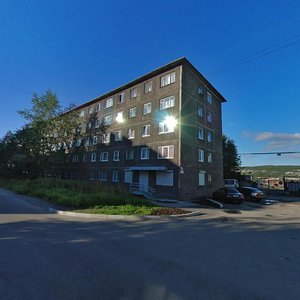 Admirala Flota Lobova Street, 28, Murmansk: photo