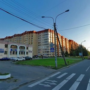 Yakhtennaya Street, 9к1, Saint Petersburg: photo