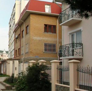 Surikova Street, 18, Gelendgik: photo