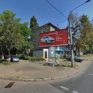 Vulytsia Kosmonavta Komarova, 6, : foto