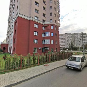 Astrashyckaja Street, 8, Minsk: photo