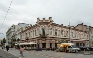 Владикавказ, Проспект Мира, 35: фото