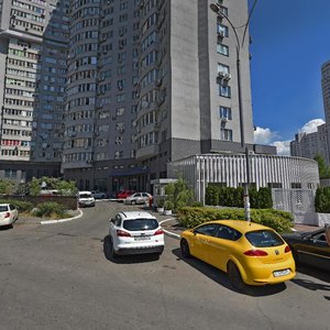 Mykhaila Hryshka Street, 9, : foto