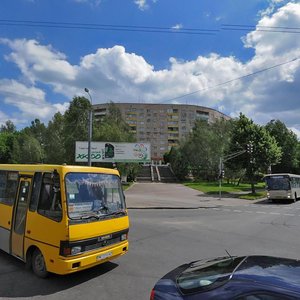 Vulytsia Danyla Halytskoho, 1, Rivne: photo