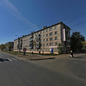Ижевск, Улица Гагарина, 15: фото