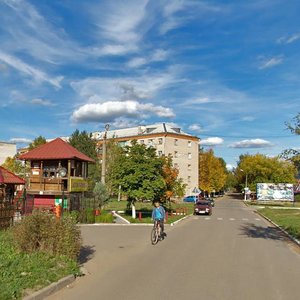 Ulitsa Guryanova, 9, Byelousovo: photo