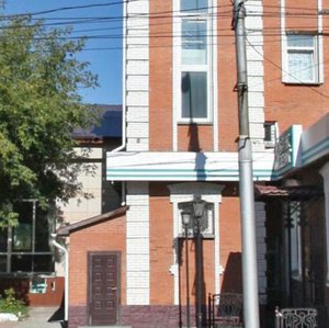 Cheluskincev Street, 13, : foto