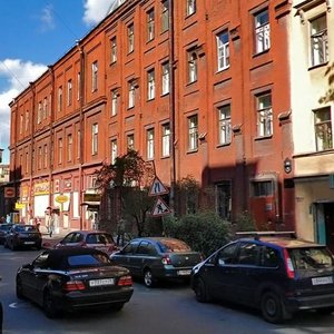 6th Vasilyevskogo Ostrova Line, 55 ، سان بطرسبرغ: صورة