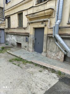 Admirala Oktyabrskogo Street, 8, : foto