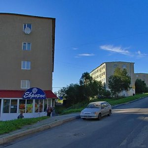 Мурманск, Улица Юрия Гагарина, 4: фото