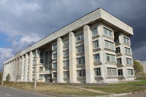 Universitetskiy prospekt, 26, Peterhof: photo