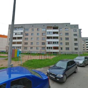 Псков, Улица Гущина, 8: фото