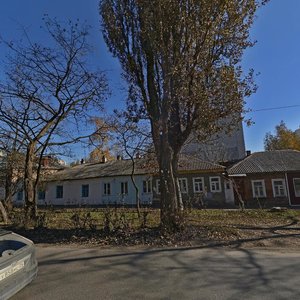 Rozy Lyuksemburg Street, 38, Stavropol: photo