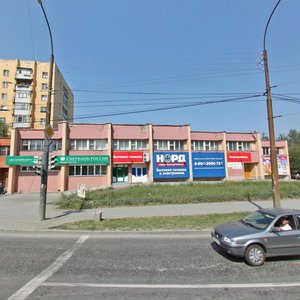 Екатеринбург, Улица Старых Большевиков, 82/1: фото