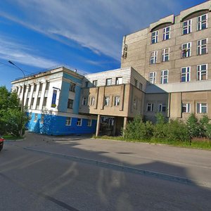 Sofyi Perovskoy Street, 33, Murmansk: photo